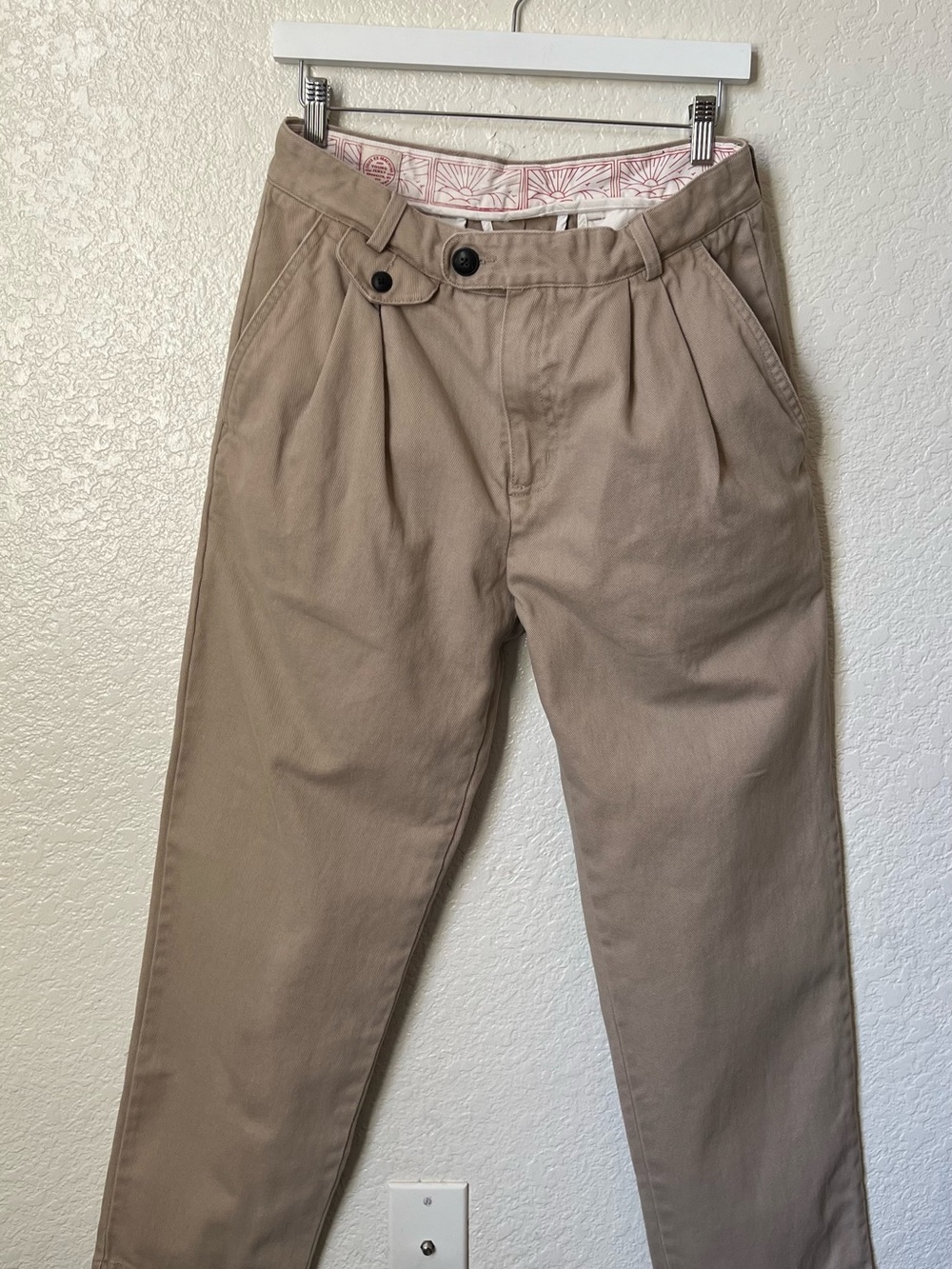 Deus Ex Machina Malvo Pant Safari Pleated Chino Trousers Khaki